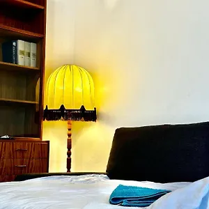 https://pokoje-obok-plac-konstytucji.warsawhotelspoland.com